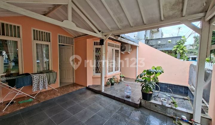Jual Cepat Full Furnished di Sektor 4 Bintaro Jaya