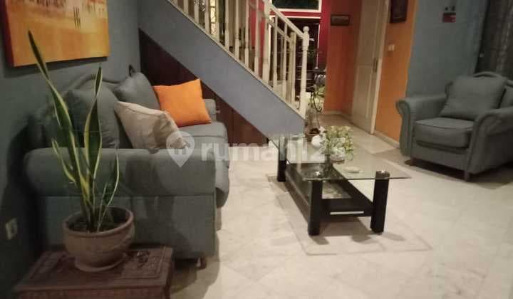 2-story ready-to-occupy house in Senayan Bintaro