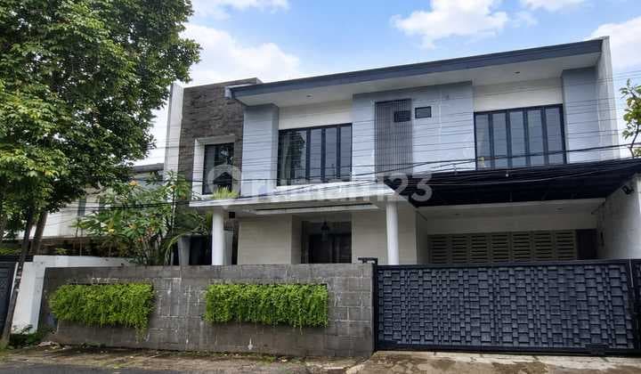 Modern Tropical House In Prime Location Fully Furnished & Ready To Move In
