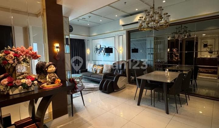 Dijual Siap Huni Furnish Bagus The Kensington Suites 3 Bedrooms