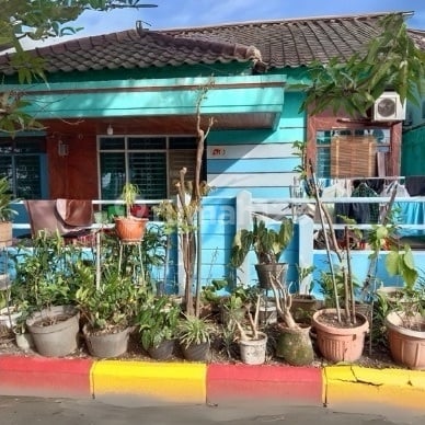 House in Graha Satelit Complex, Jl. Sultan Hasanuddin, Pandang Pandang, Somba Opu, Gowa, South Sulawesi, Indonesia, 92115, Makassar, good SHM (Certificate of Ownership).