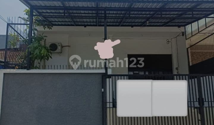 Di Jual Rumah di Daan Mogot Estate SHM Bagus Hadap Timur