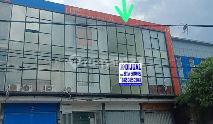 Ruko 3 Lantai Bagus Di Kembangan Raya Strategis Bebas Banjir
