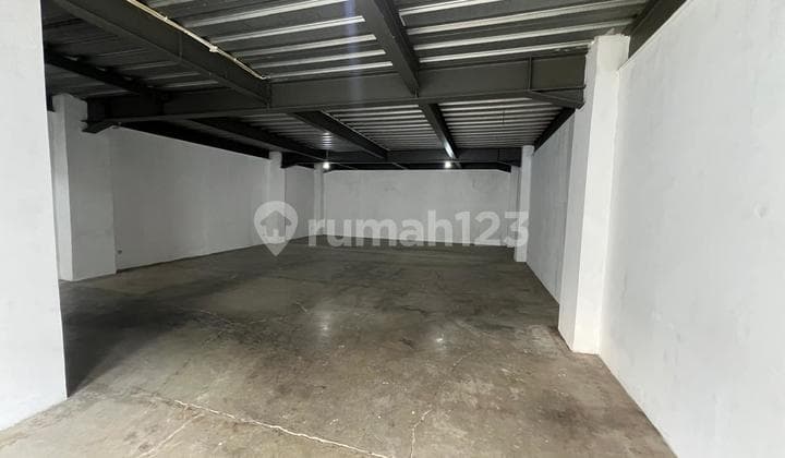 Gudang Di Sentra Industri Terpadu 2 Pantai Indah Kapuk