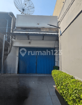 Rumah Cocok Untuk Usaha di Matraman, Jakarta Timur