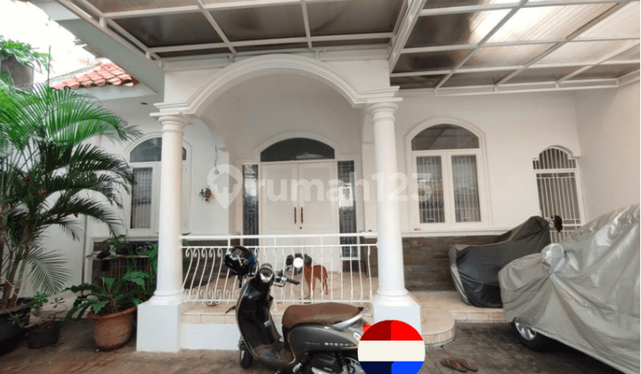 Fast Sale Strategic House in West Cideng, Central Jakarta