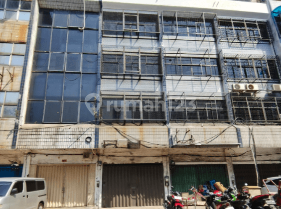 For Sale/For Rent 5-Story Shop House in Karang Anyar, Central Jakarta