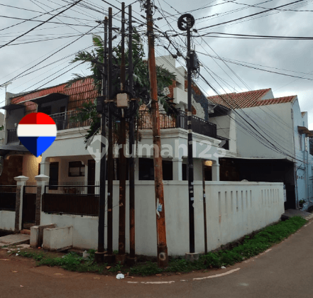 Dijual Rumah Hook di Kavling Dki , Duren Sawit Jakarta Timur