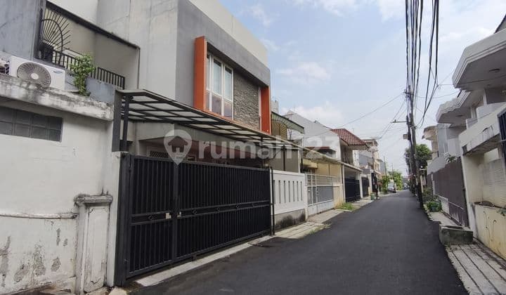 Rumah Bagus Furnished SHM Cideng, Jakarta Pusat
