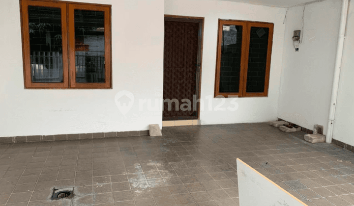 Disewakan/Dijual Rumah di Kelapa Cengkir, Kelapa Gading Jakarta Utara