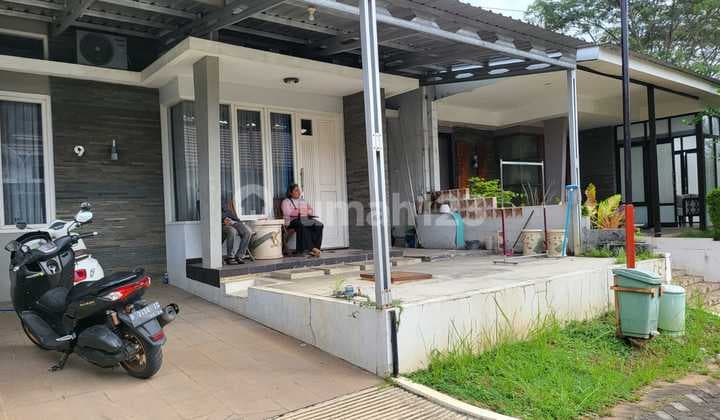 Dijual Segera Rumah Luas Cluster Grafika Banyumanik Dekat Sekolah Negeri Dan Swasta