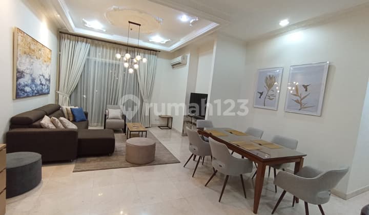 For Rent, Fully Furnished Senayan Apartment