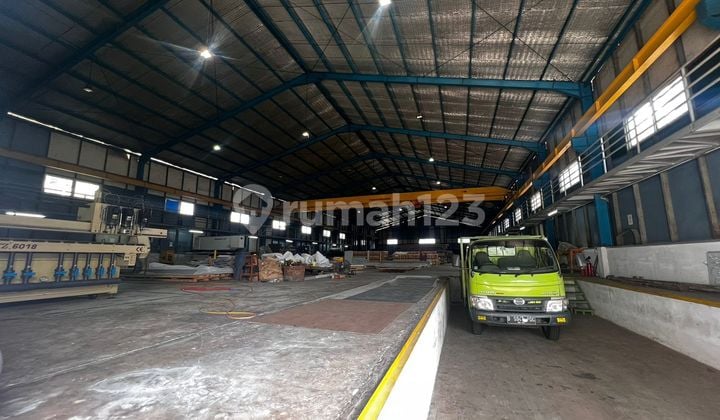 Affordable Commercial Warehouse with Strategic Location Ready for Use in Bekasi