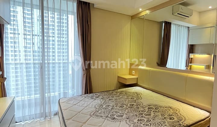 Rent Fully Furnished Studio Apartment at Taman Anggrek Residence