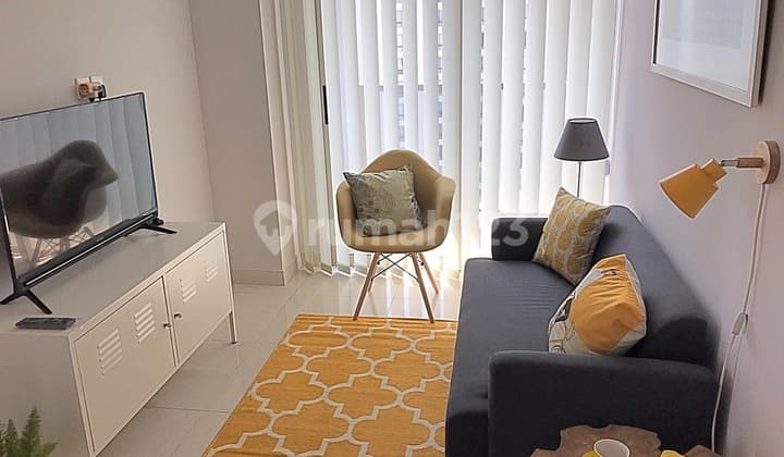 Disewakan 2 Bed Apartemen Taman Anggrek Residence Full Furnished