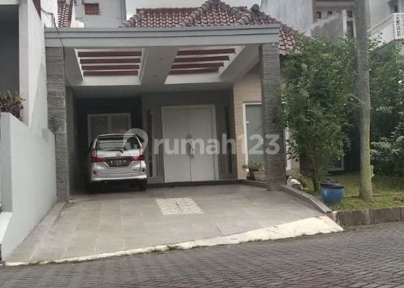Rumah Besar Siap Huni di Dieng Dekat Sekolah Dan Mall