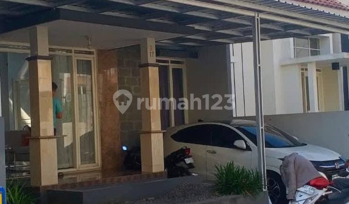 Rumah 2 Lantai Siap Huni di Pandanwangi Sulfat