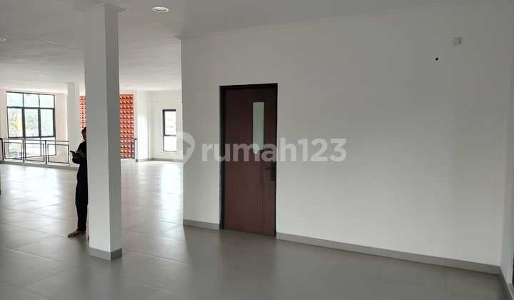 Disewakan Bangunan Komersil Cocok dengan untuk Usaha Kuliner