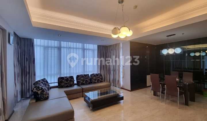 Sewa Apartemen Royal Mediterania Garden Residence - 3 + 1 Bedroom