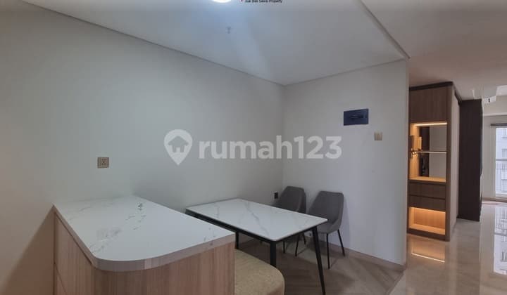 Jual Apartemen Furnished di Royal Mediterania Garden Residences