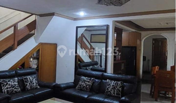 Di Jual Rumah Super Mewah + Usaha Aktif | Inclaude Furniture