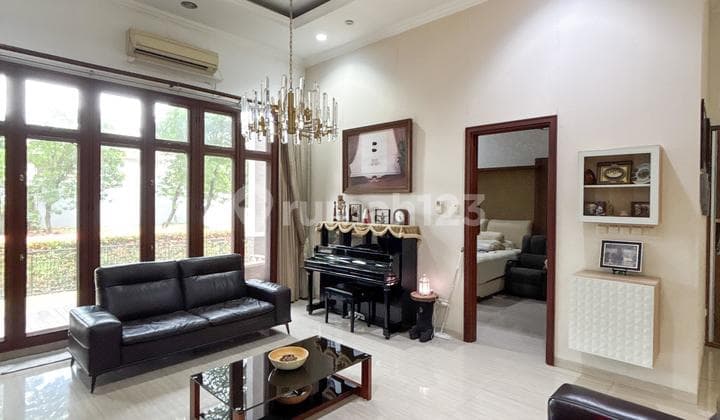 Dijual Rumah di Alam Sutera, Tangerang 5BR Furnished Luas 850m2