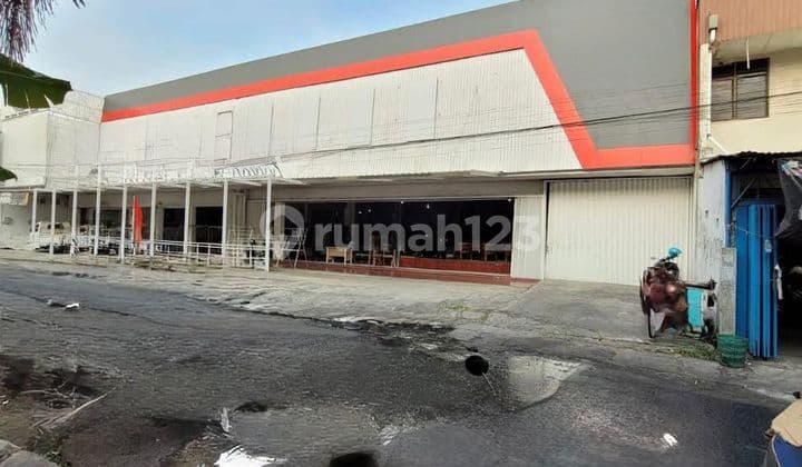 Land & Building for Sale - Strategic Location in Kudus (East of Pasar Kliwon)