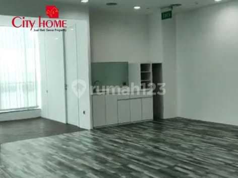 Office Space Siap Pakai di APL Tower, 333 m² - Lokasi Strategis!