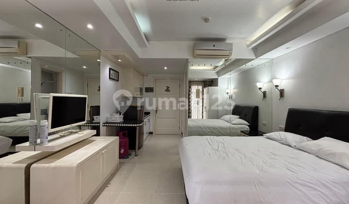Sewa Apartemen Studio Furnished di Royal Mediterania Garden