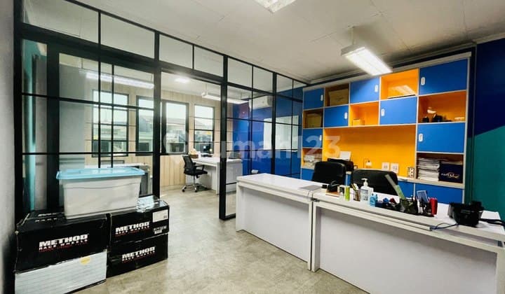 Ruko Lokasi Premium di Kawasan Bisnis Lokasi Strategis