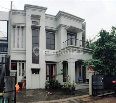 Rumah Dijual Jl Lebak Bulus, Jakarta Selatan. Renovasi. Nego