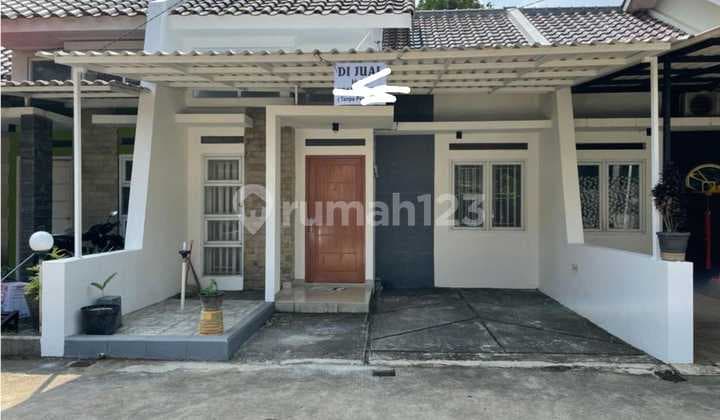 Rumah di Cinere Limo Depok, Dalam Perumahan Lokasi Strategis