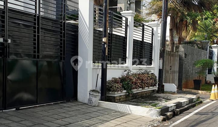 Rumah di Menteng Jakarta Pusat, Lokasi Prestisius