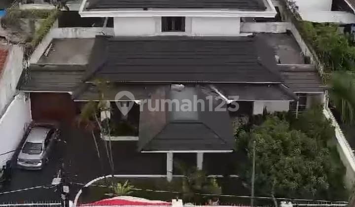 Rumah di Kemang Jakarta Selatan, Lokasi Strategis dan SHM