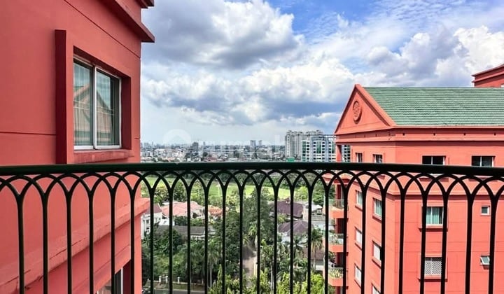 Apartemen Dijual Bawah NJOP Green View Pondok Indah. Penthouse