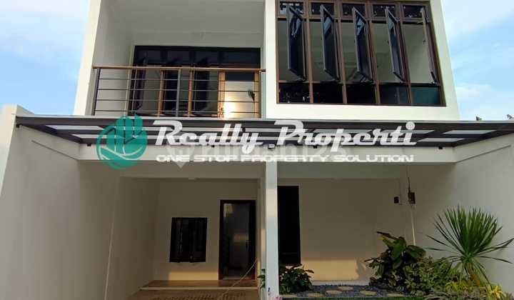 Rumah Konsep Aparthouse 3 Lt + Rooftop Lt 4 di Jatibening Bekasi