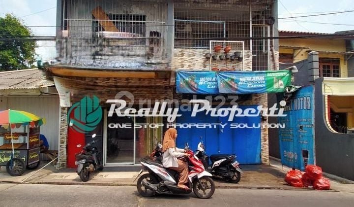 2-Story Linked Shophouse in Strategic Location at Kapin Pd Kelapa, East Jakarta