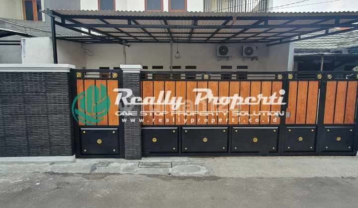 Nice House on Manunggal Street, Lubang Buaya, Cipayung, East Jakarta