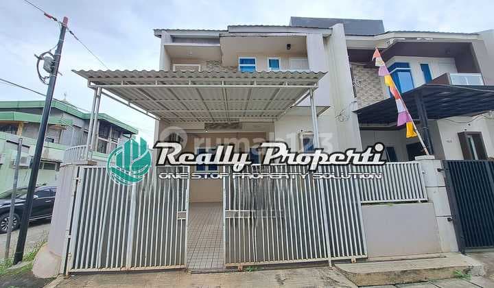 Rumah 2 Lantai Siap Huni Dekat LRT Jatibening Bekasi