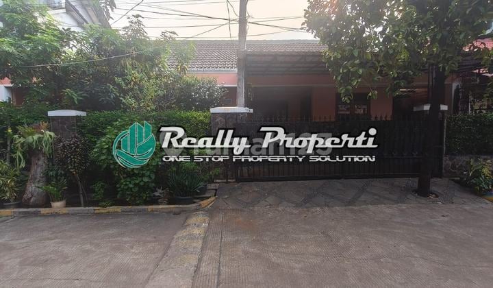 Rumah Komplek 1 LT Bebas Banjir di Pekayon Jaya Bekasi Selatan