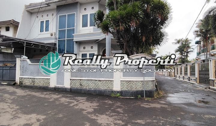 Rumah Sudut dan Luas Dalam Komplek di Jaticempaka Pd Gede Bekasi