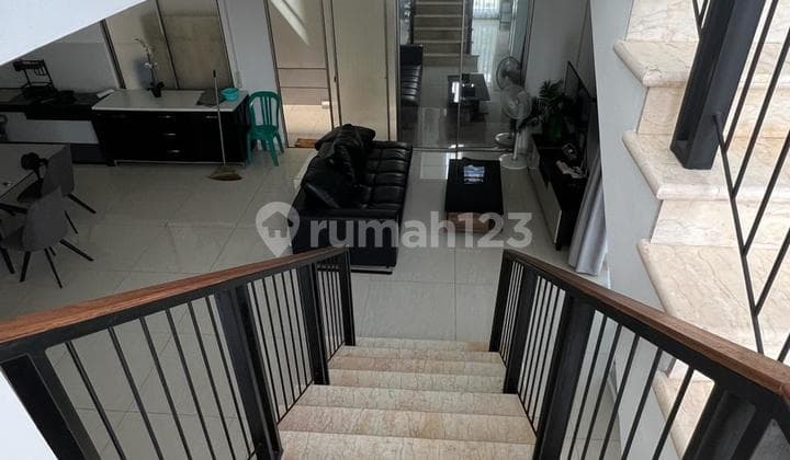 For Sale Corner House Golf Island