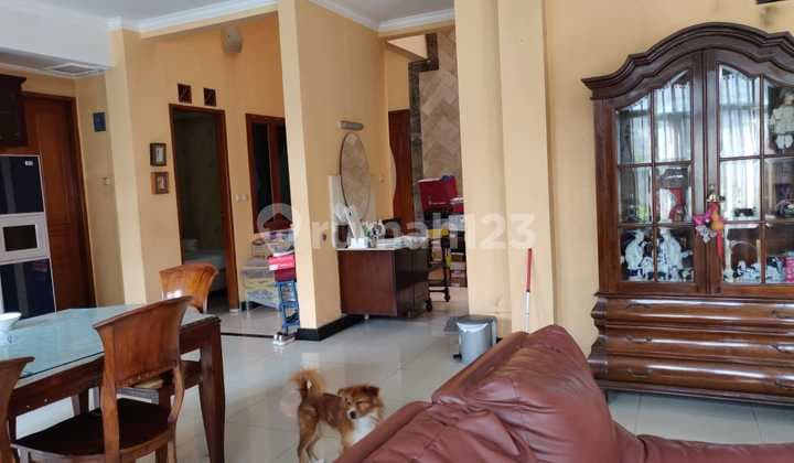 Dijual eks Gedung Kantor di Sayap Riau/Diponegoro Bandung