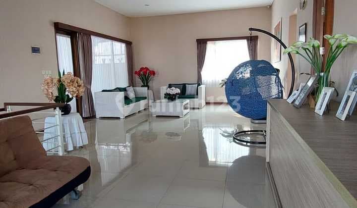 Jual Rumah Villa Mewah View Kota Bandung di Bojongkoneng Atas