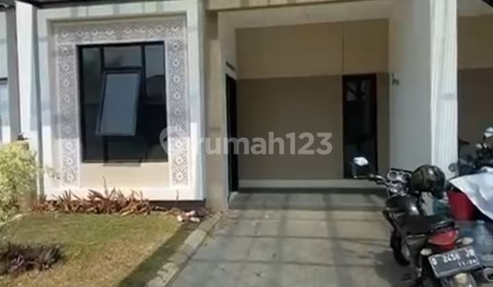 Dijual Rumah 2 Lantai Lokasi Strategis di Cinambo, Bandung