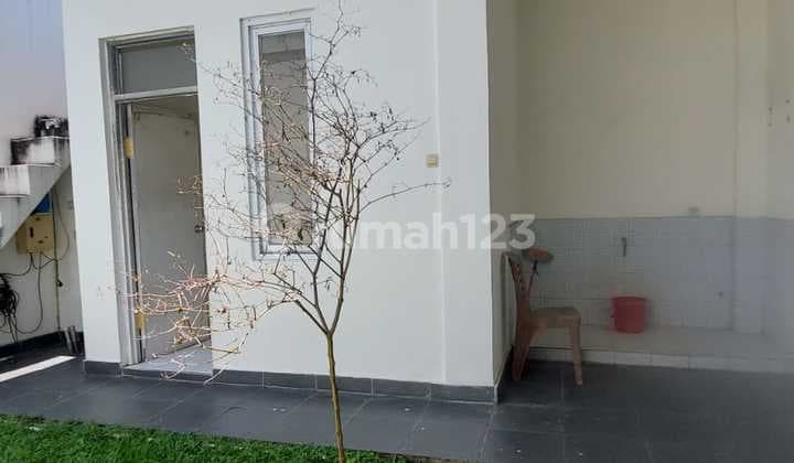 For Sale: Nice House. Well-Maintained, Move-In Ready in Taman Kopo Indah 3.