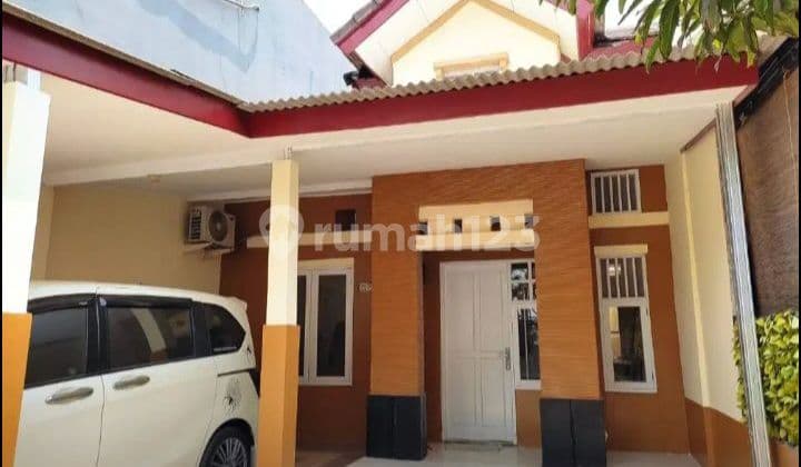 Disewakan Rumah di Mgt Rapi Bersih Area Strategis