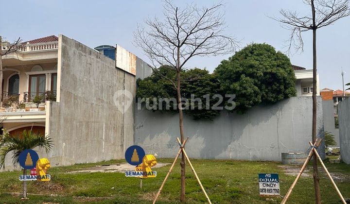 Land at Pantai Mutiara, North Jakarta, size 525m².