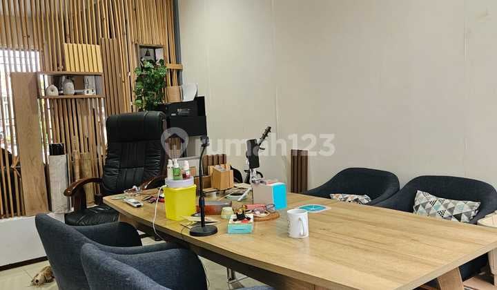 Dijual Bebas Banjir, Rumah, 2 Lantai, Full Furnished Savia Bsd