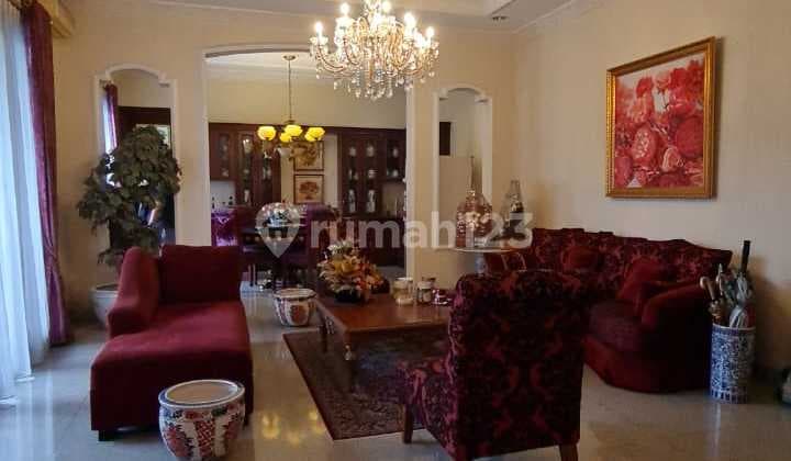 FOR SALE LUXURY HOUSE in the elite Golf Terrace area Fully Furnished BSD Bukit Golf, Tangerang
